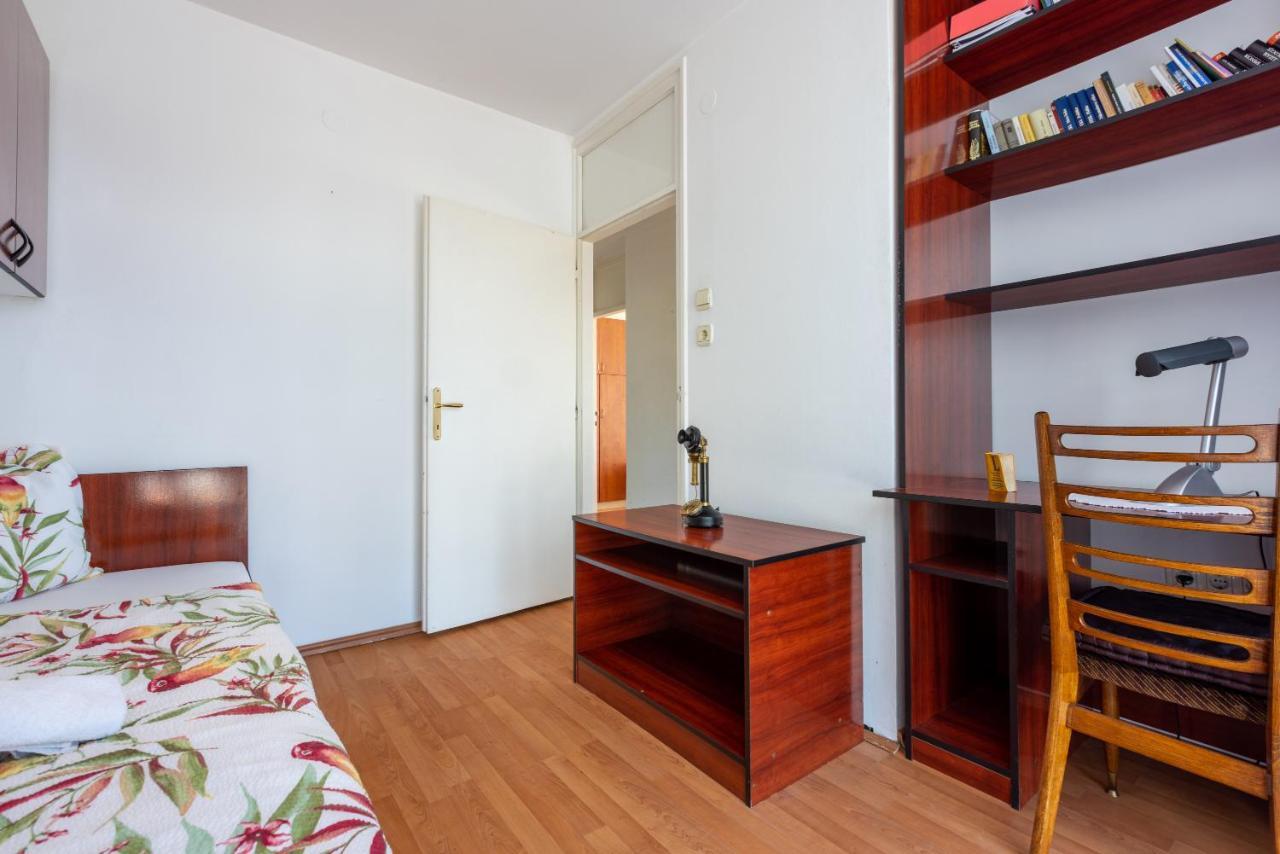 Apartment Mira "Pet Friendly" ซริกเวนิซา ภายนอก รูปภาพ